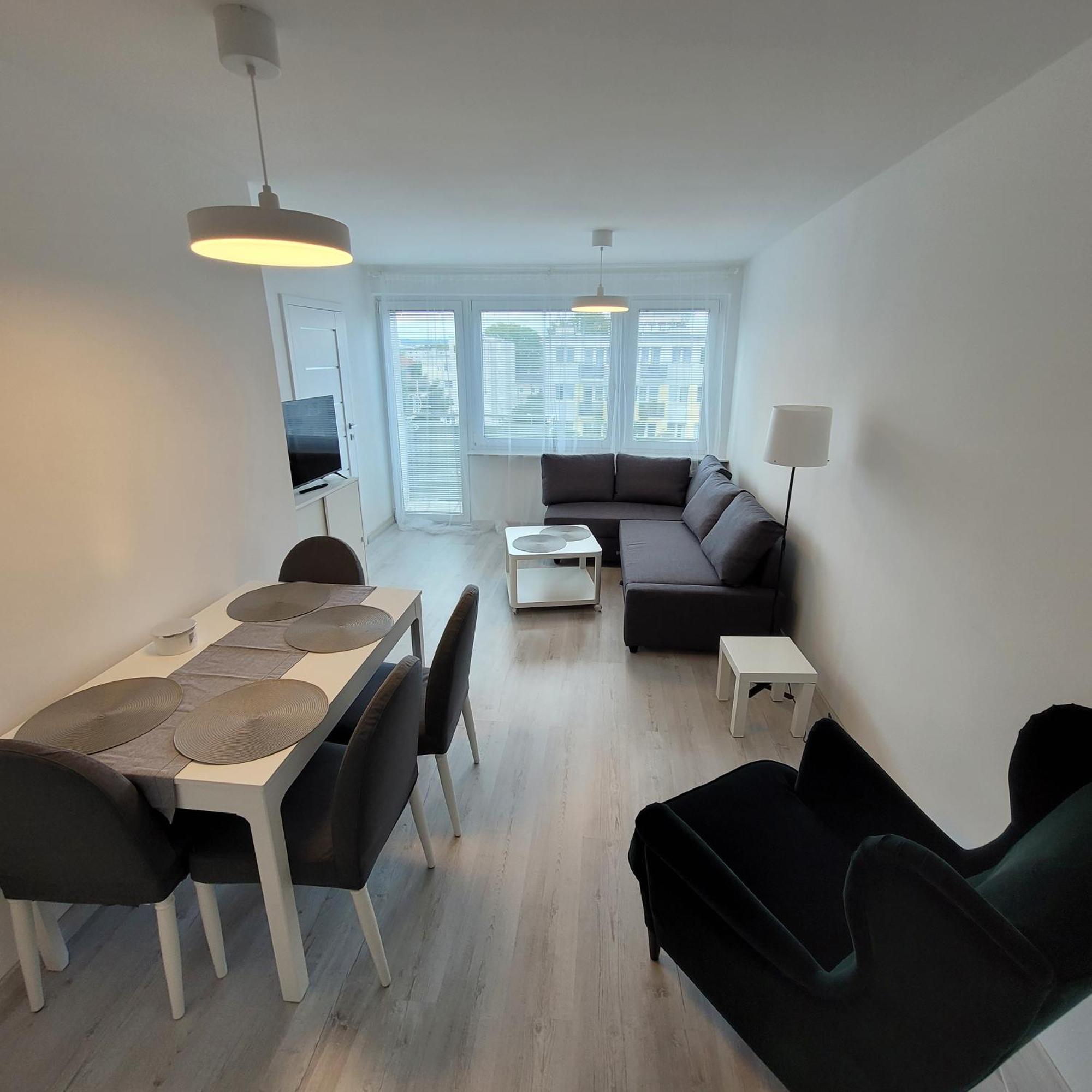 Walecznych 10, Brzezno * Gdaňsk